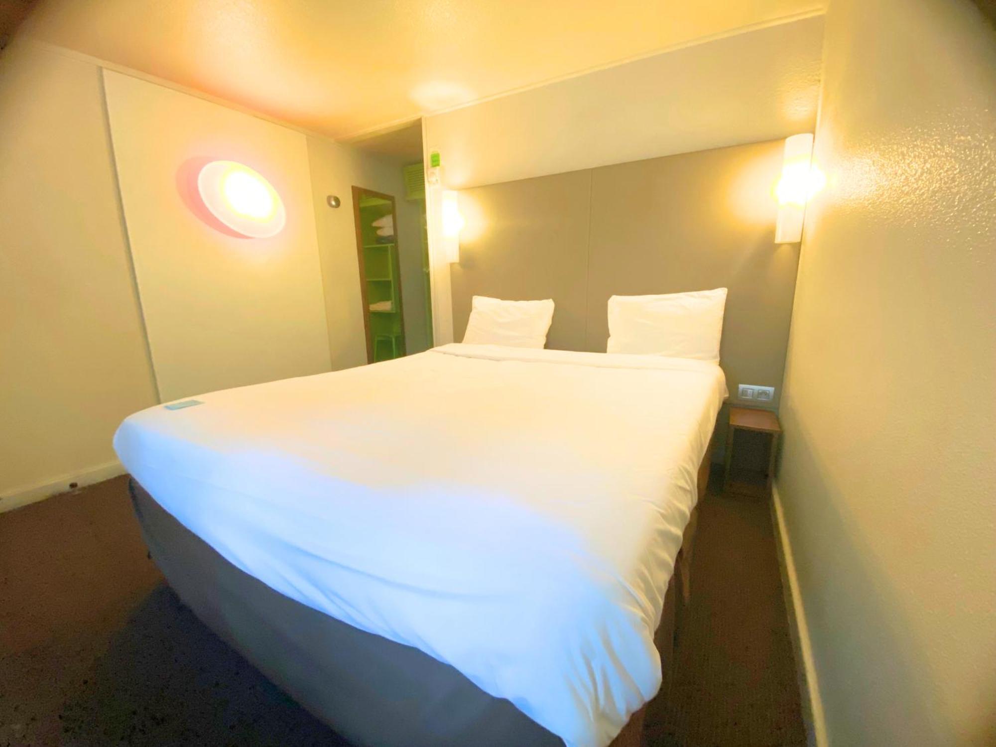 Campanile Montelimar Nord - A7 Sortie 17 Otel Les Tourrettes Dış mekan fotoğraf